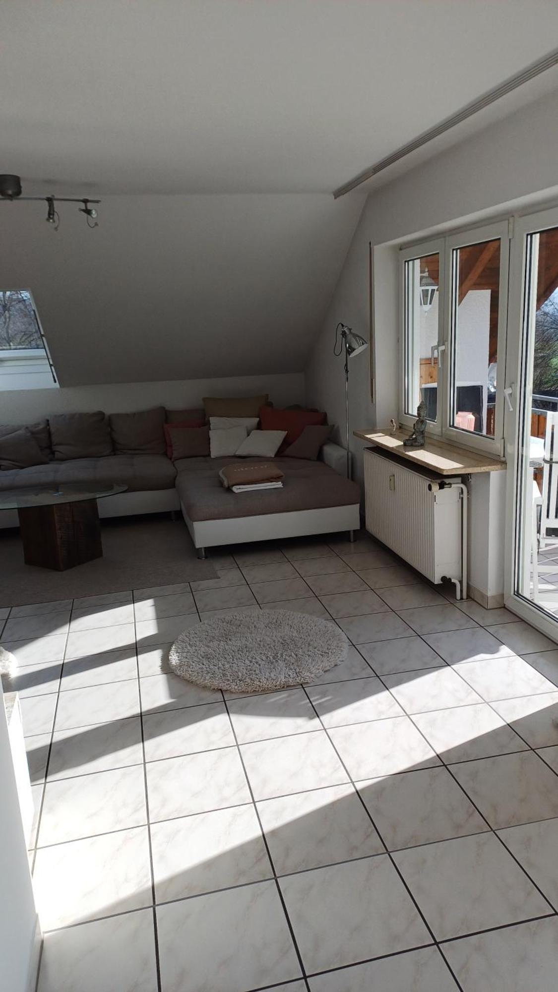Helle Schoene Dachgeschosswohnung Mit Balkon Stockach Kültér fotó