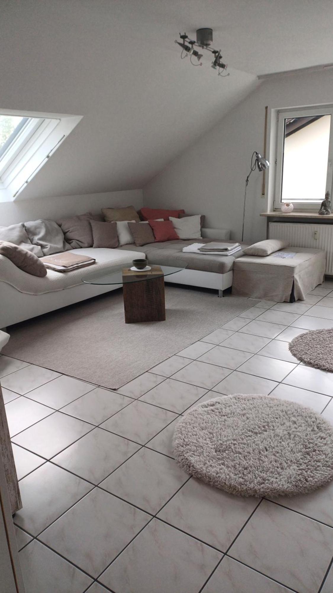 Helle Schoene Dachgeschosswohnung Mit Balkon Stockach Kültér fotó